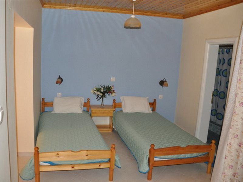 Ponte Rossa Apartments Палеокастрица Экстерьер фото